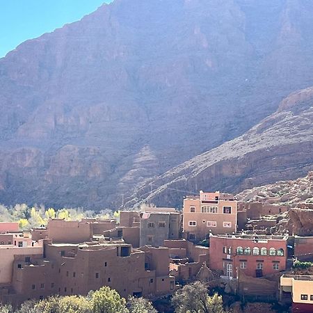 Dounia Hostel タンギール エクステリア 写真