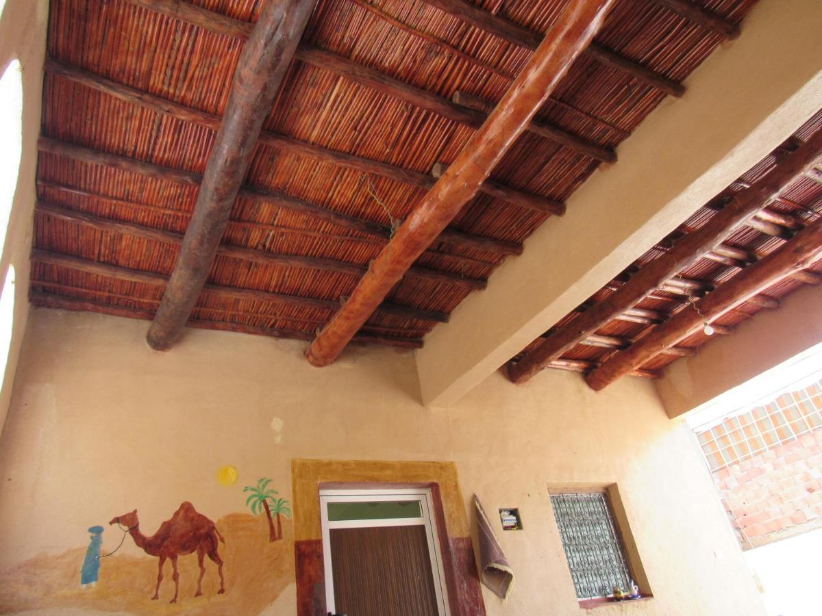 Dounia Hostel タンギール エクステリア 写真