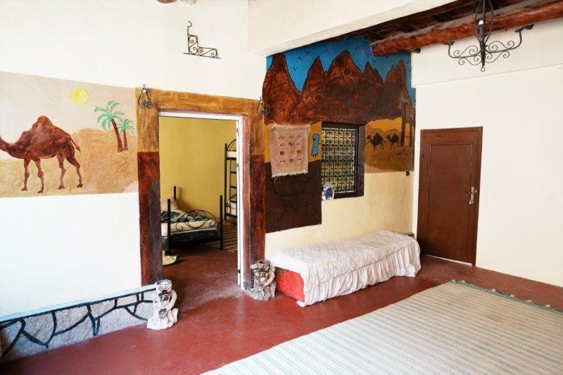 Dounia Hostel タンギール エクステリア 写真