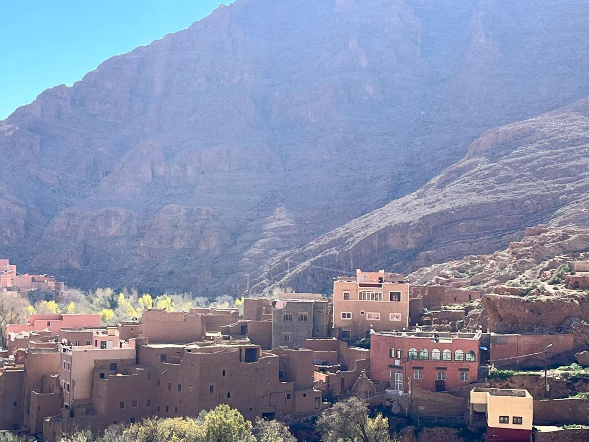 Dounia Hostel タンギール エクステリア 写真